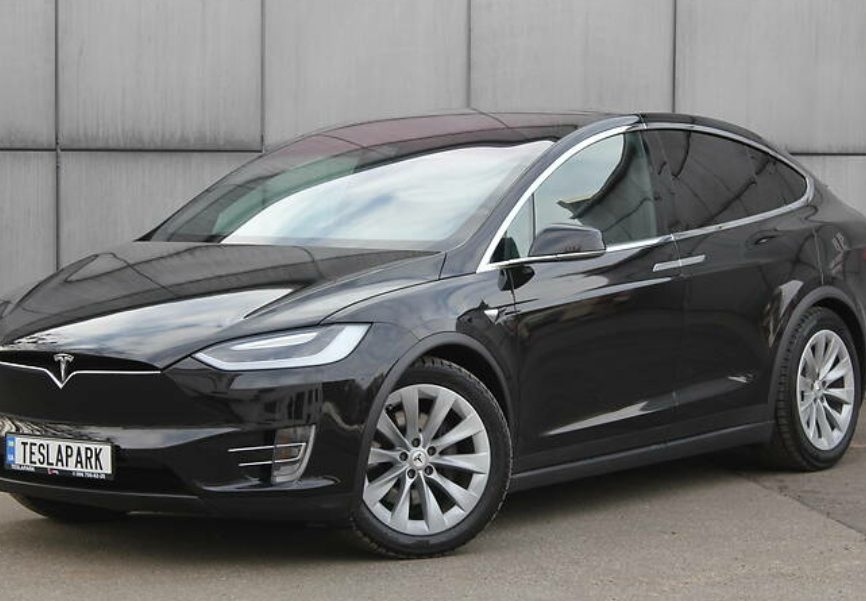 Tesla Model X 2017