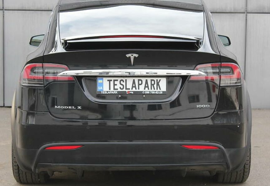 Tesla Model X 2017