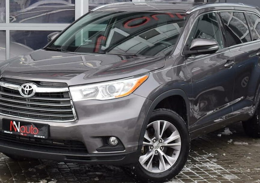 Toyota Highlander 2016