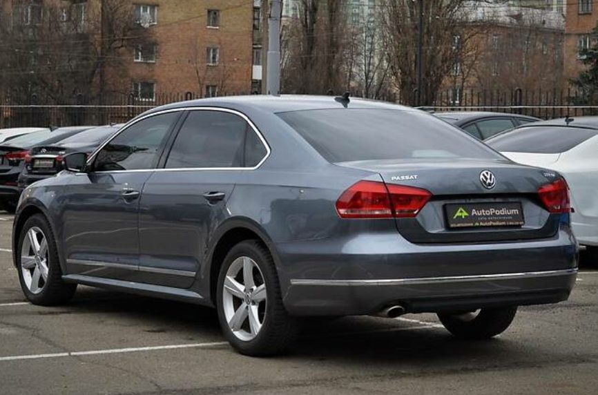 Volkswagen Passat B7 2012