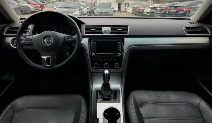 Volkswagen Passat B7 2012