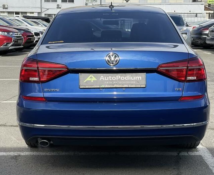 Volkswagen Passat B8 2016