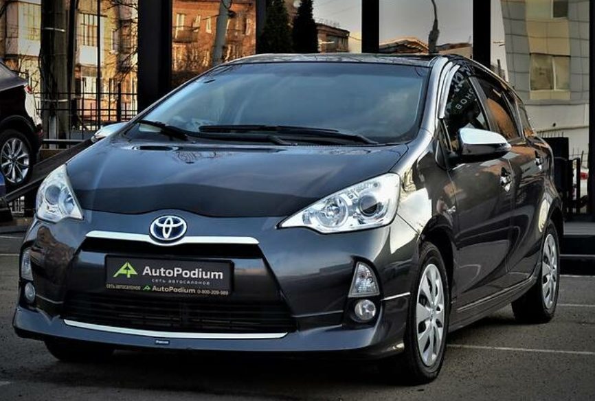 Toyota Prius C 2012