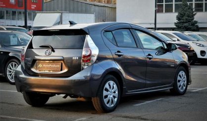 Toyota Prius C 2012