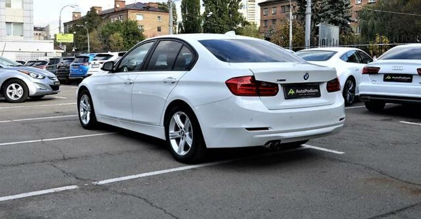 BMW 328 2013