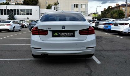 BMW 328 2013