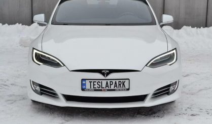 Tesla Model S 2017