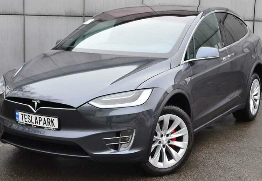 Tesla Model X 2016