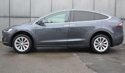 Tesla Model X 2016