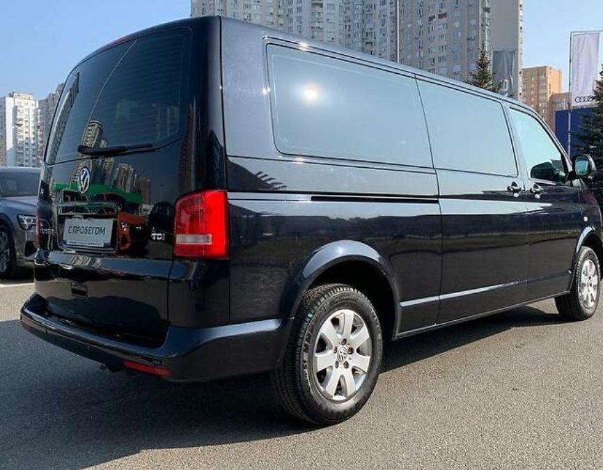 Volkswagen Caravelle 2013