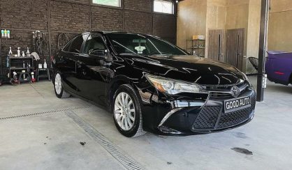 Toyota Camry 2015