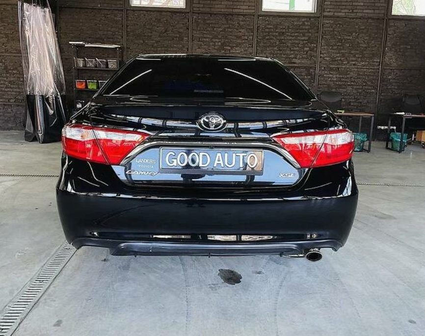 Toyota Camry 2015