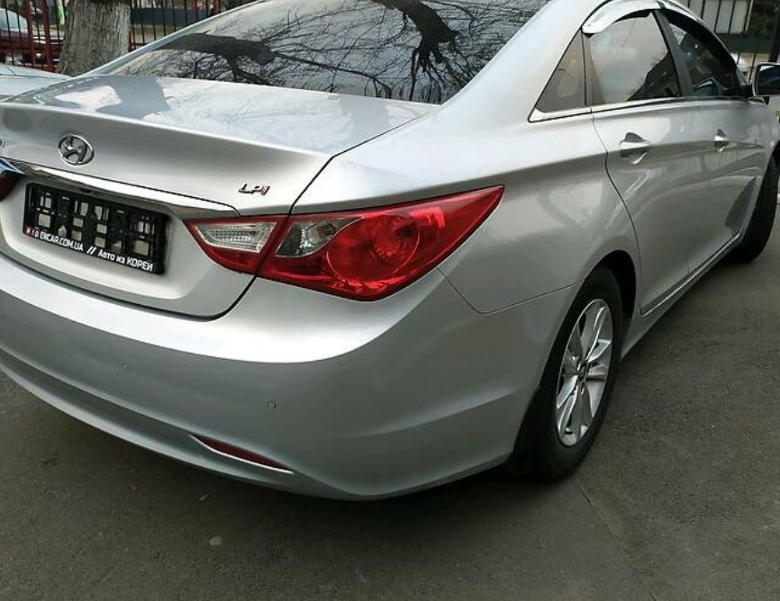 Hyundai Sonata 2012