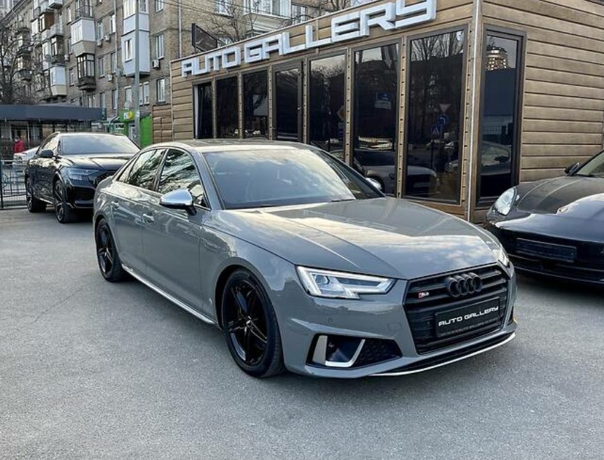 Audi S4 2019