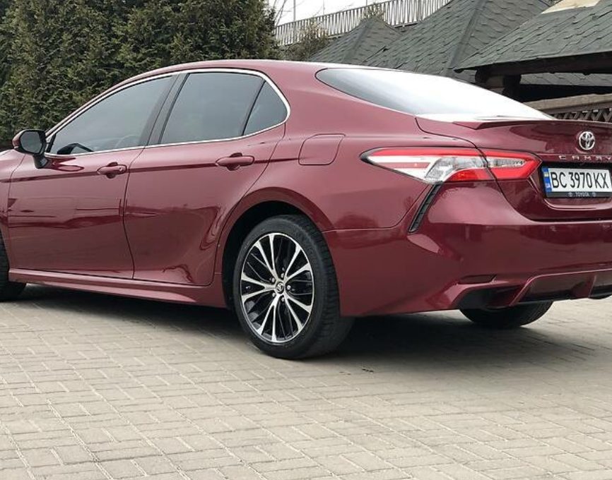 Toyota Camry 2017