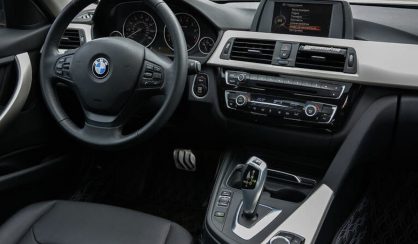 BMW 320 2017