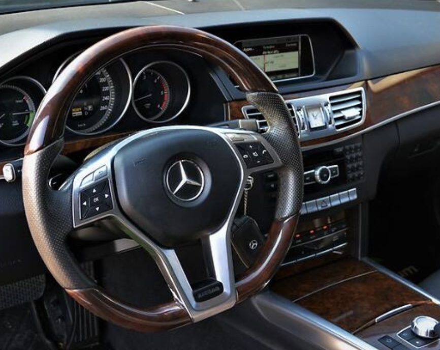 Mercedes-Benz E 300 2013