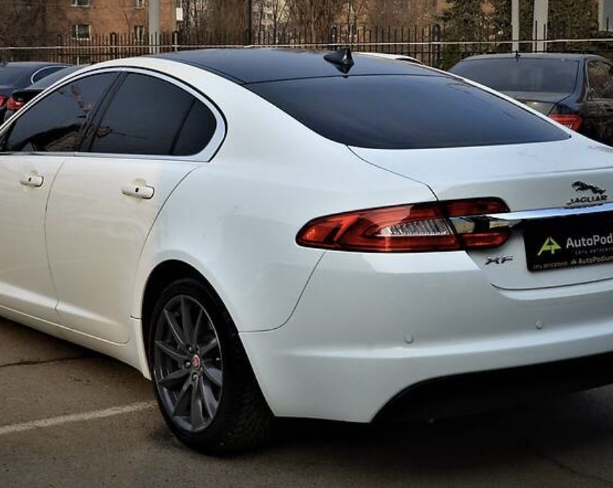 Jaguar XF 2014