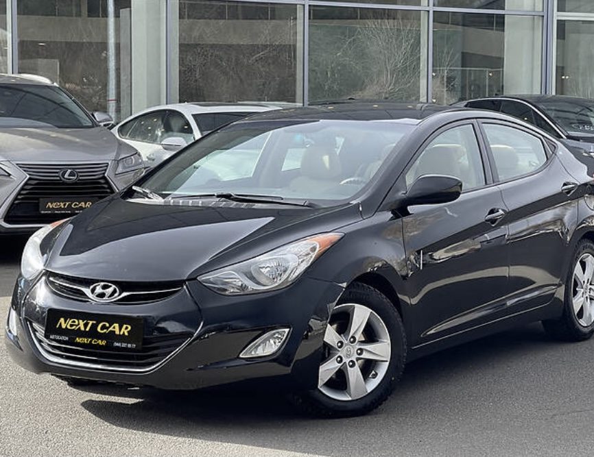 Hyundai Elantra 2013