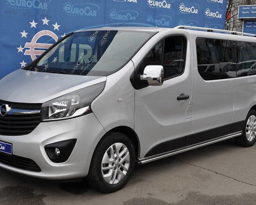 Opel Vivaro пасс. 2021