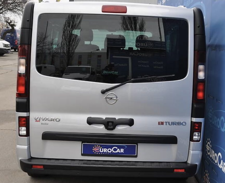 Opel Vivaro пасс. 2021