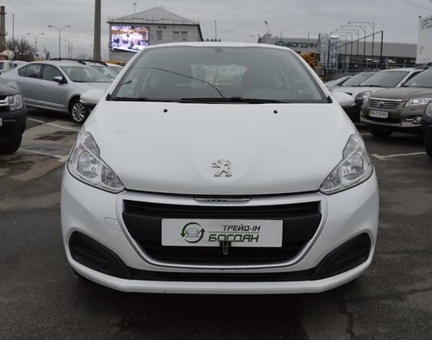 Peugeot 208 2016