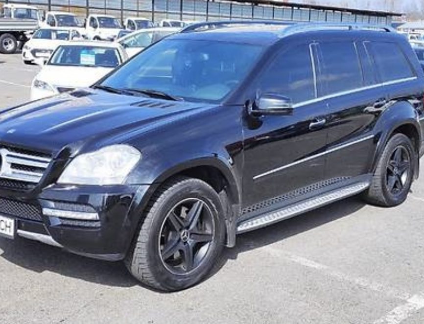 Mercedes-Benz GL 350 2011