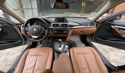 BMW 318 2015