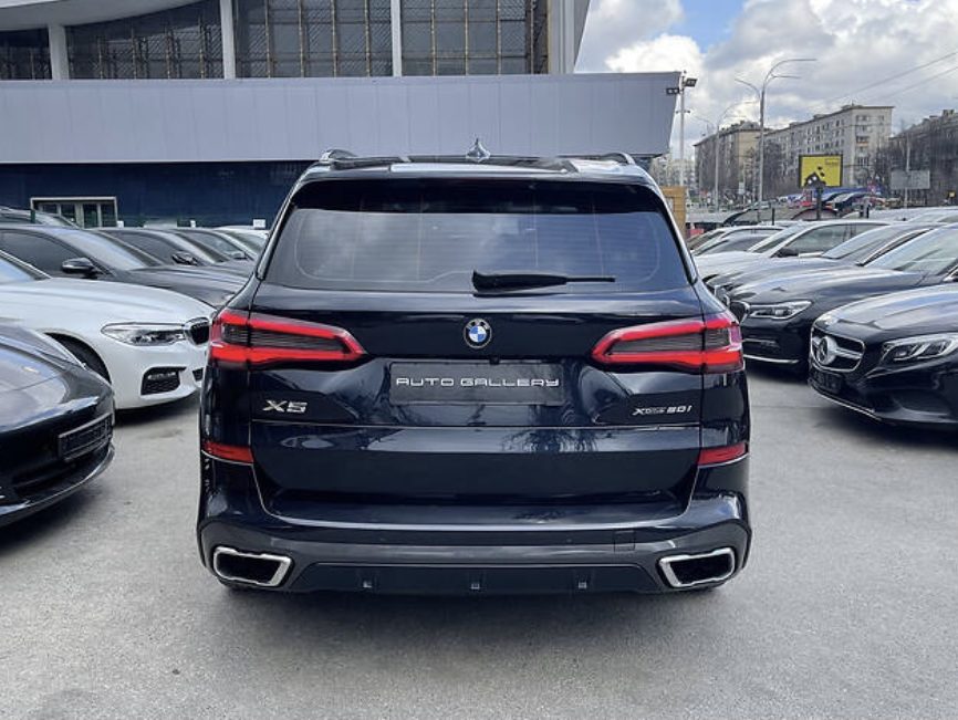 BMW X5 2019