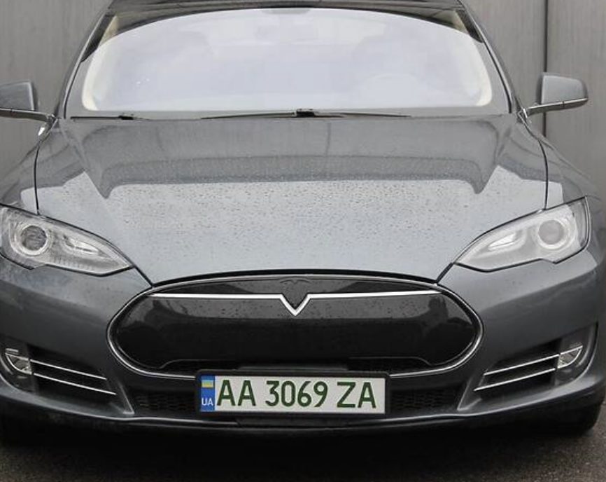 Tesla Model S 2014