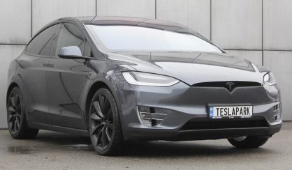 Tesla Model X 2016