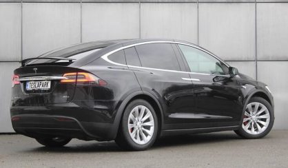 Tesla Model X 2016