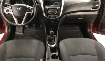 Hyundai Accent 2013