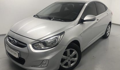 Hyundai Accent 2011