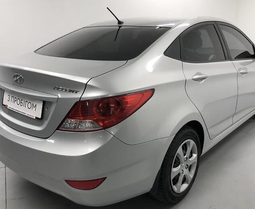 Hyundai Accent 2011