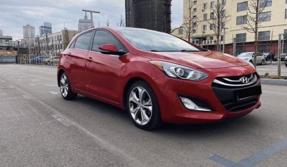 Hyundai Elantra 2012