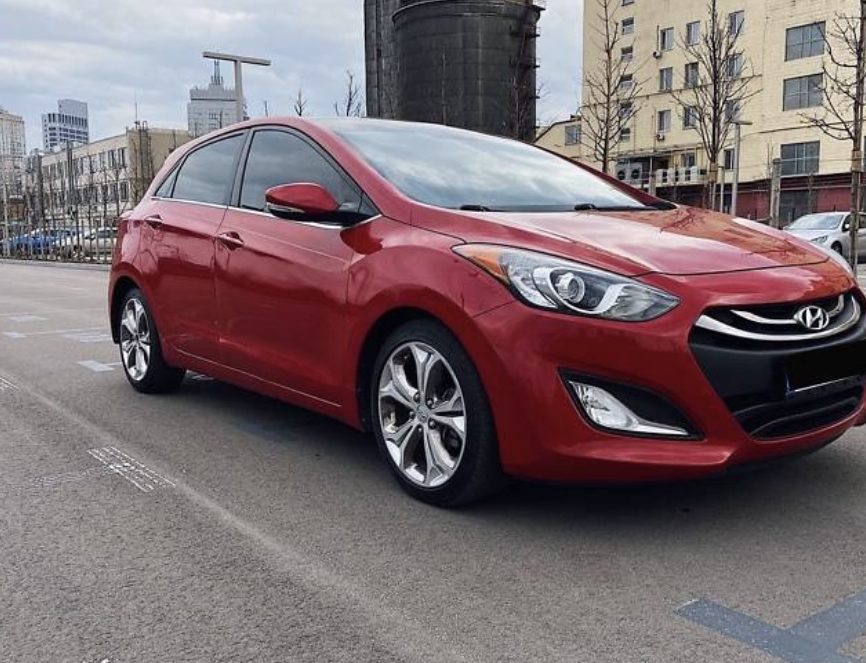 Hyundai Elantra 2012