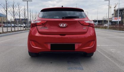 Hyundai Elantra 2012