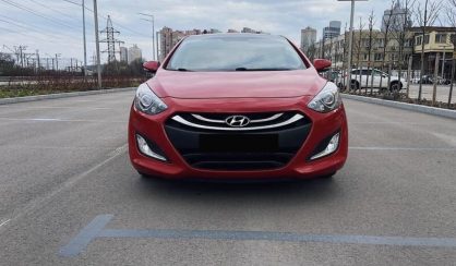 Hyundai Elantra 2012