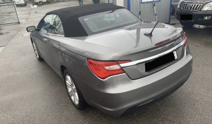 Chrysler 200 2012