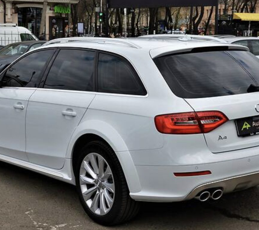 Audi A4 Allroad 2015