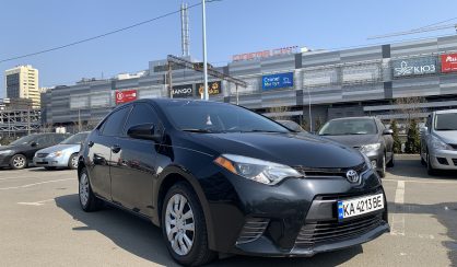 Toyota Corolla 2015