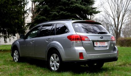 Subaru Outback 2011