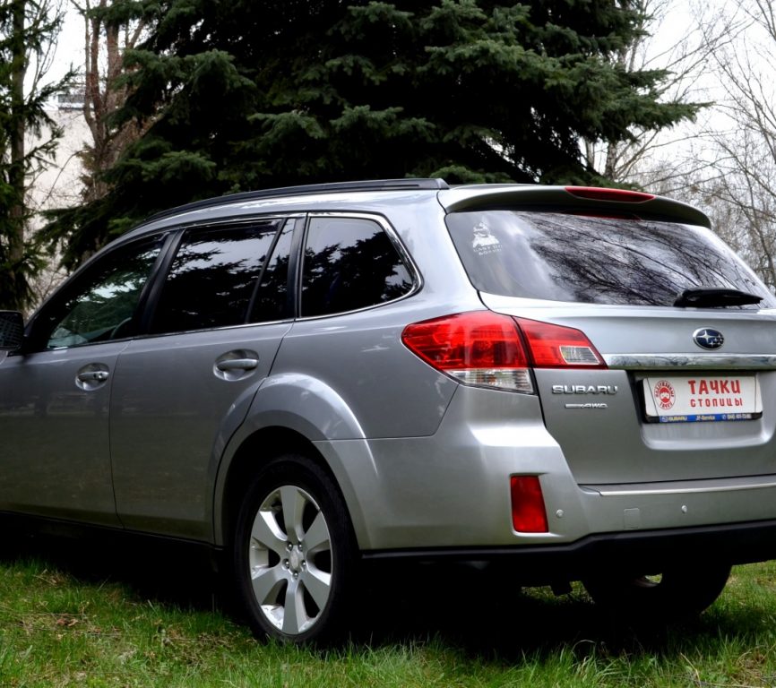 Subaru Outback 2011