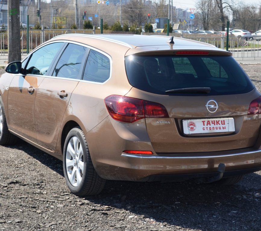 Opel Astra J 2015