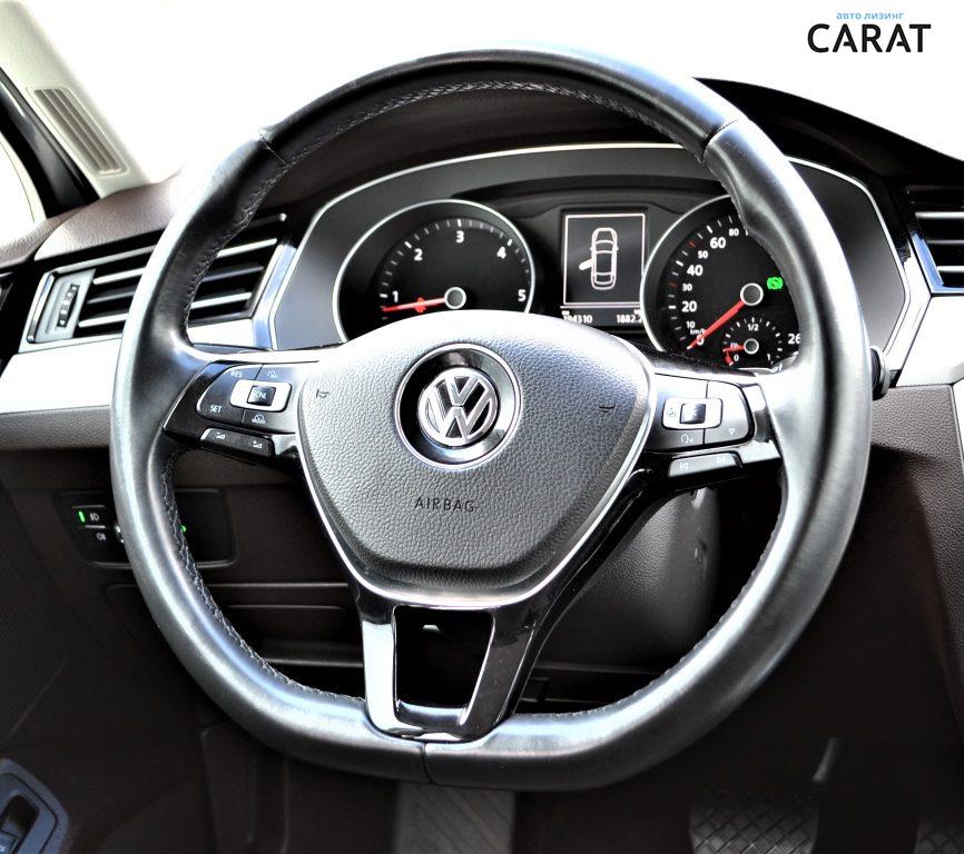 Volkswagen Passat B8 2015