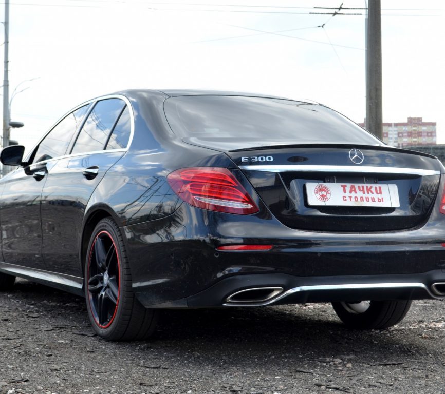 Mercedes-Benz E-Class 2016