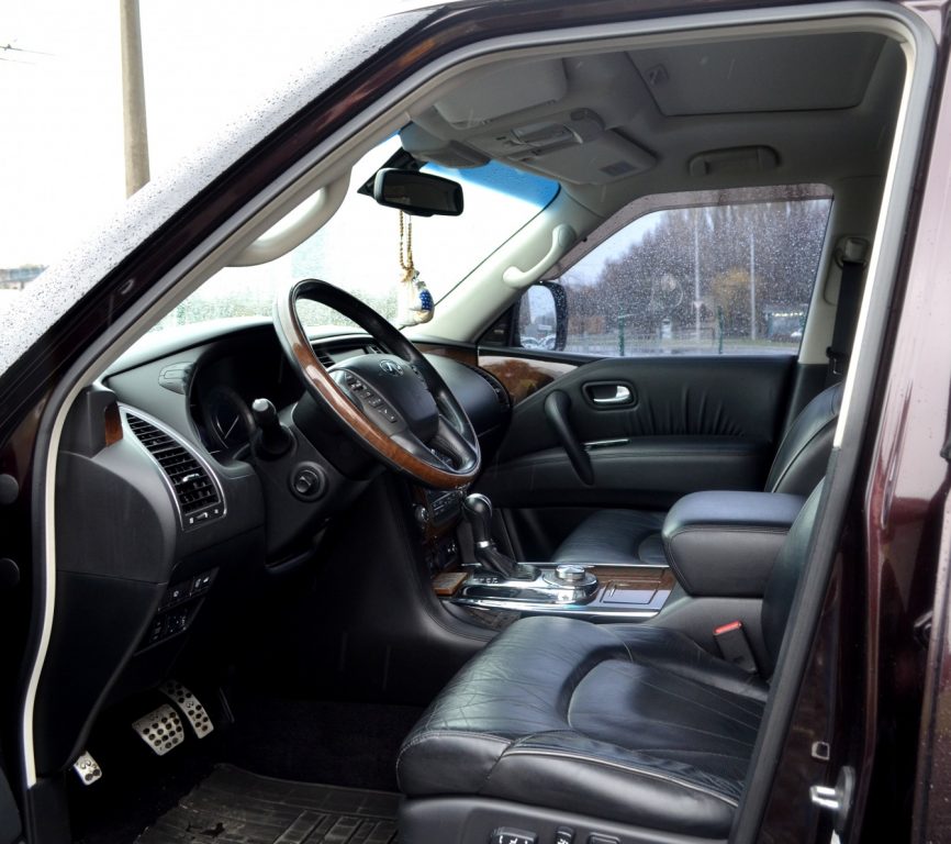 Infiniti QX56 2012