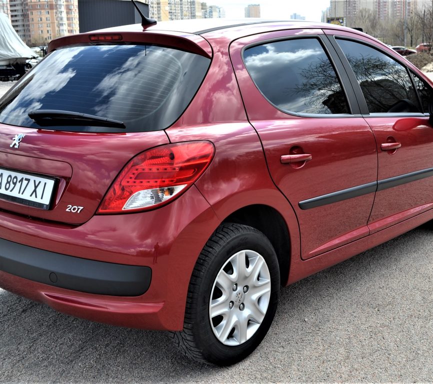 Peugeot 207 2010