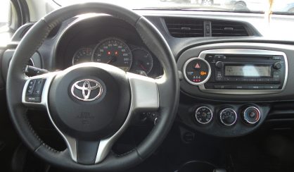 Toyota Yaris 2011